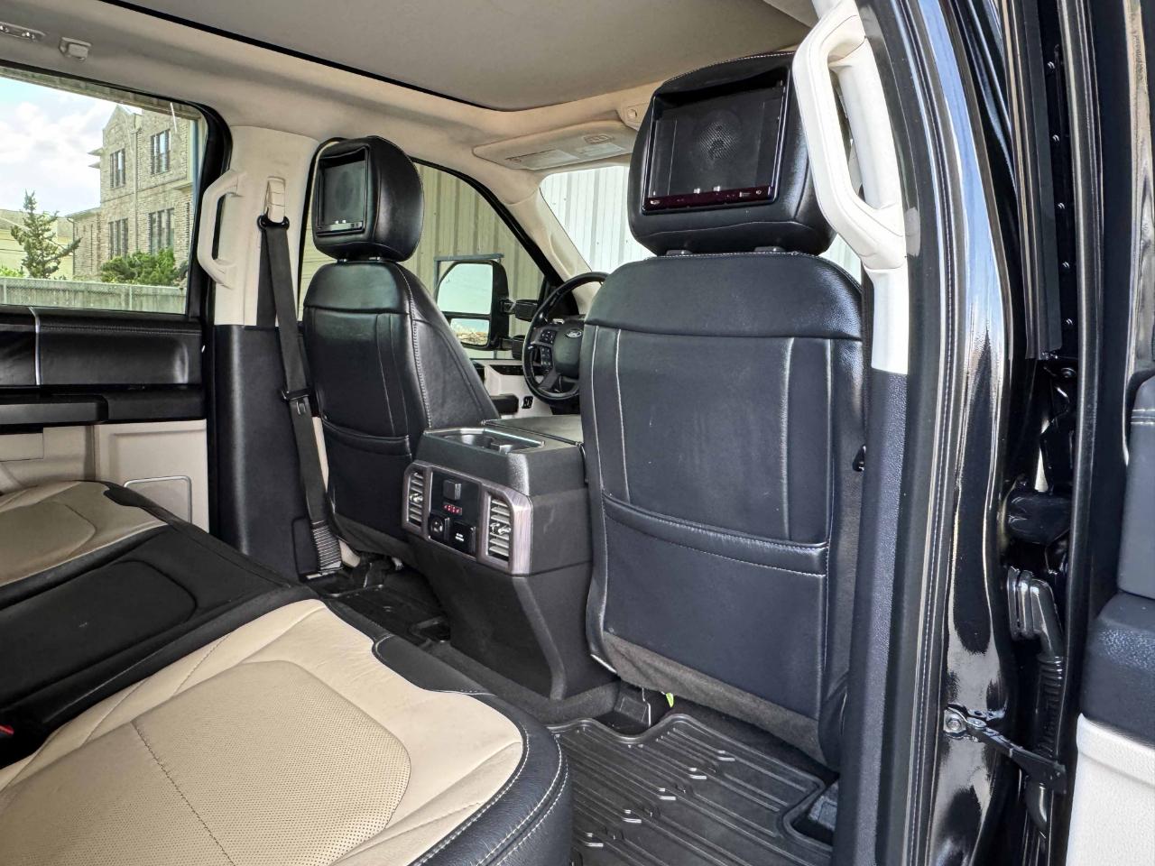 Ford Super Duty F-450 DRW  2021