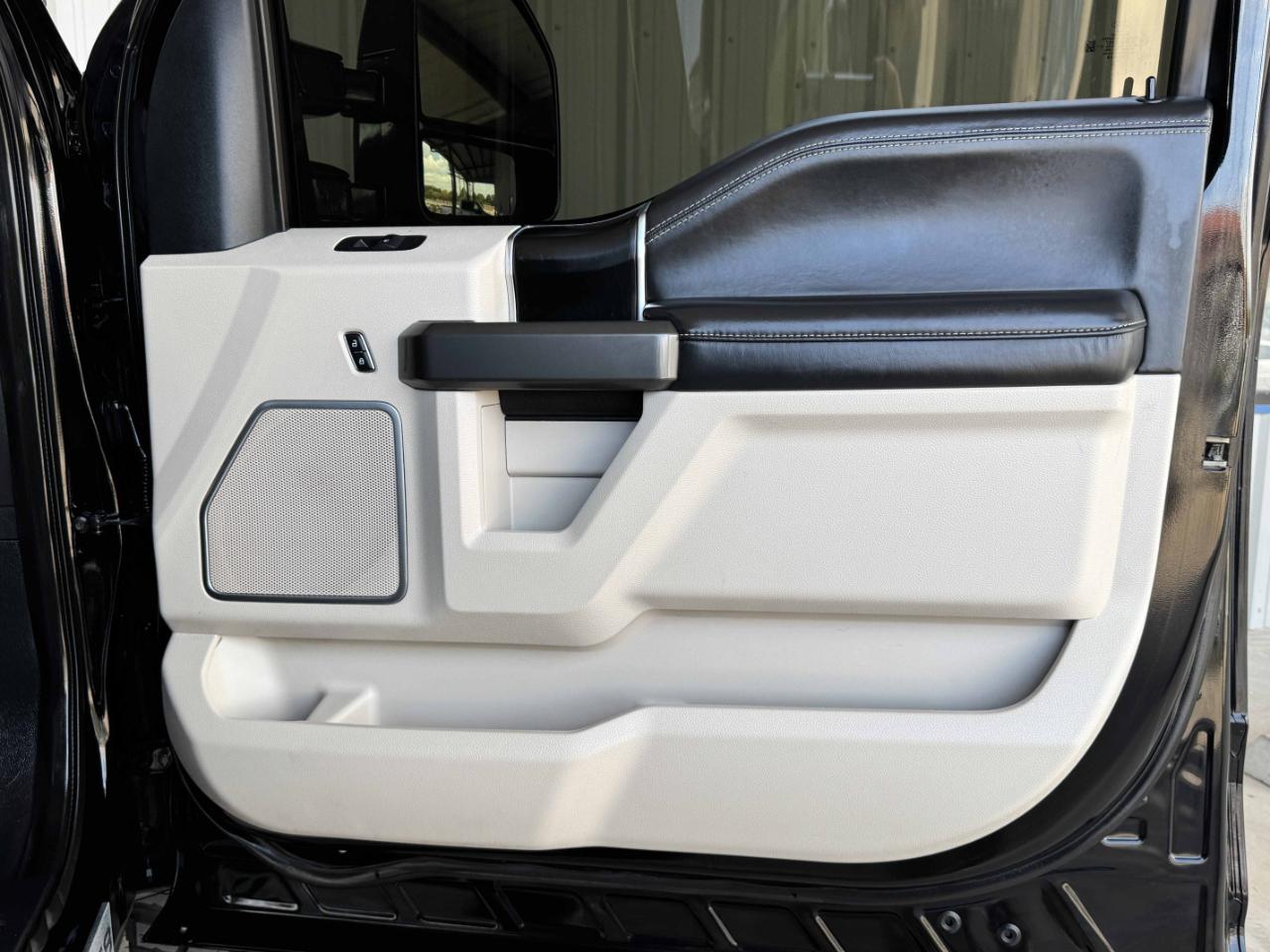 Ford Super Duty F-450 DRW  2021
