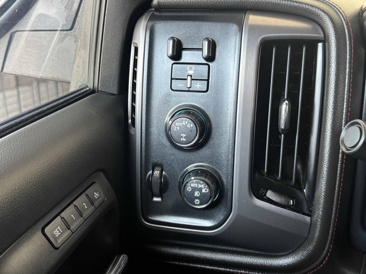 GMC Sierra 1500 SLT Crew Cab 4WD 2018