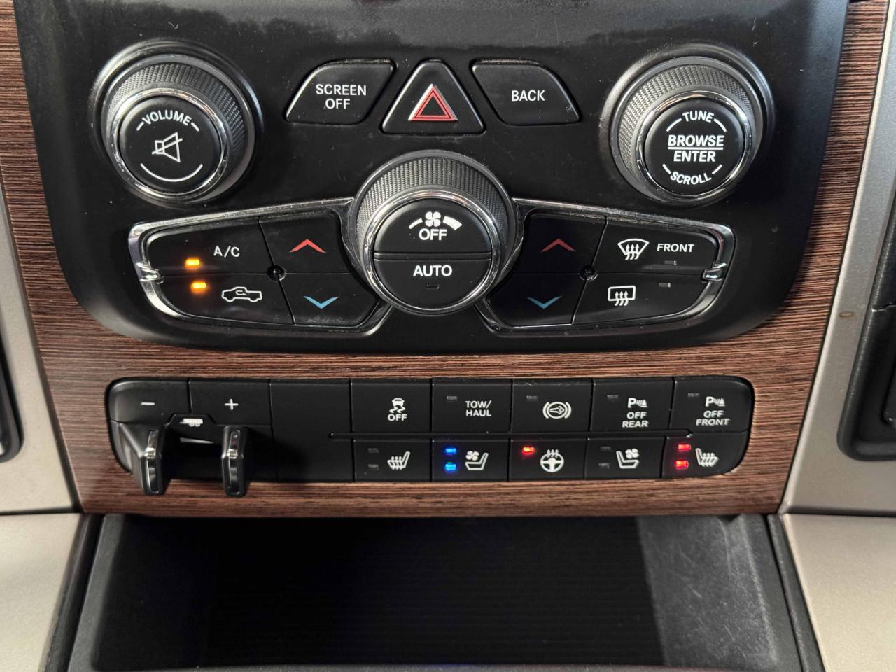 RAM 2500 Laramie Crew Cab 4WD 2018