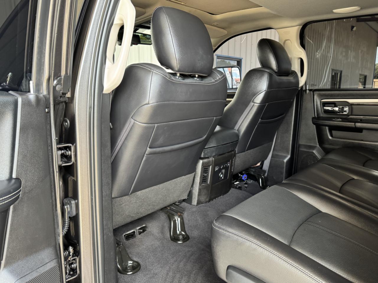 RAM 2500 Laramie Mega Cab 4WD 2018