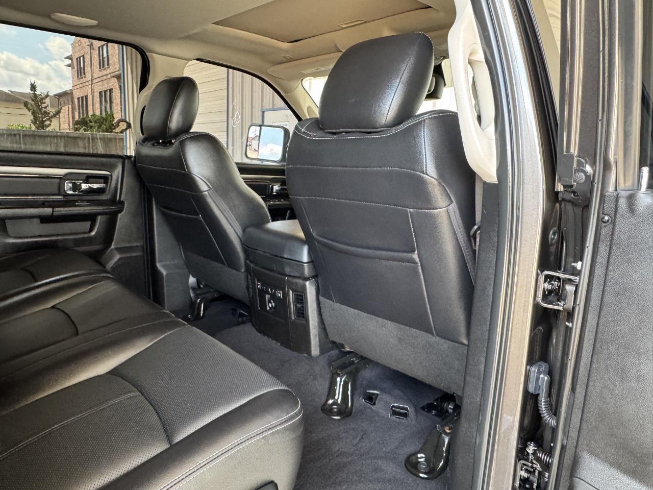 RAM 2500 Laramie Mega Cab 4WD 2018