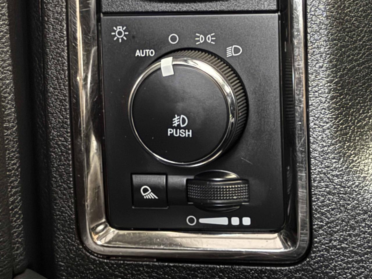 RAM 2500 Laramie Mega Cab 4WD 2018