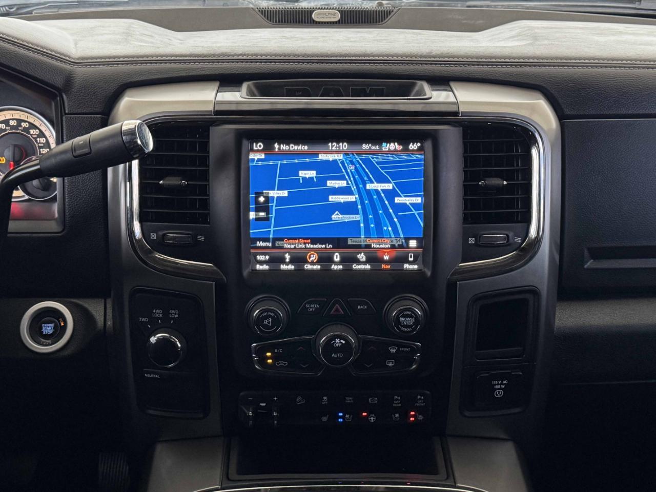 RAM 2500 Laramie Mega Cab 4WD 2018