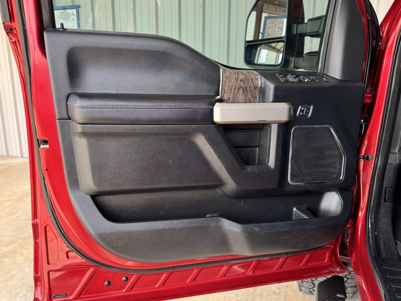Ford Super Duty F-250 SRW  2017