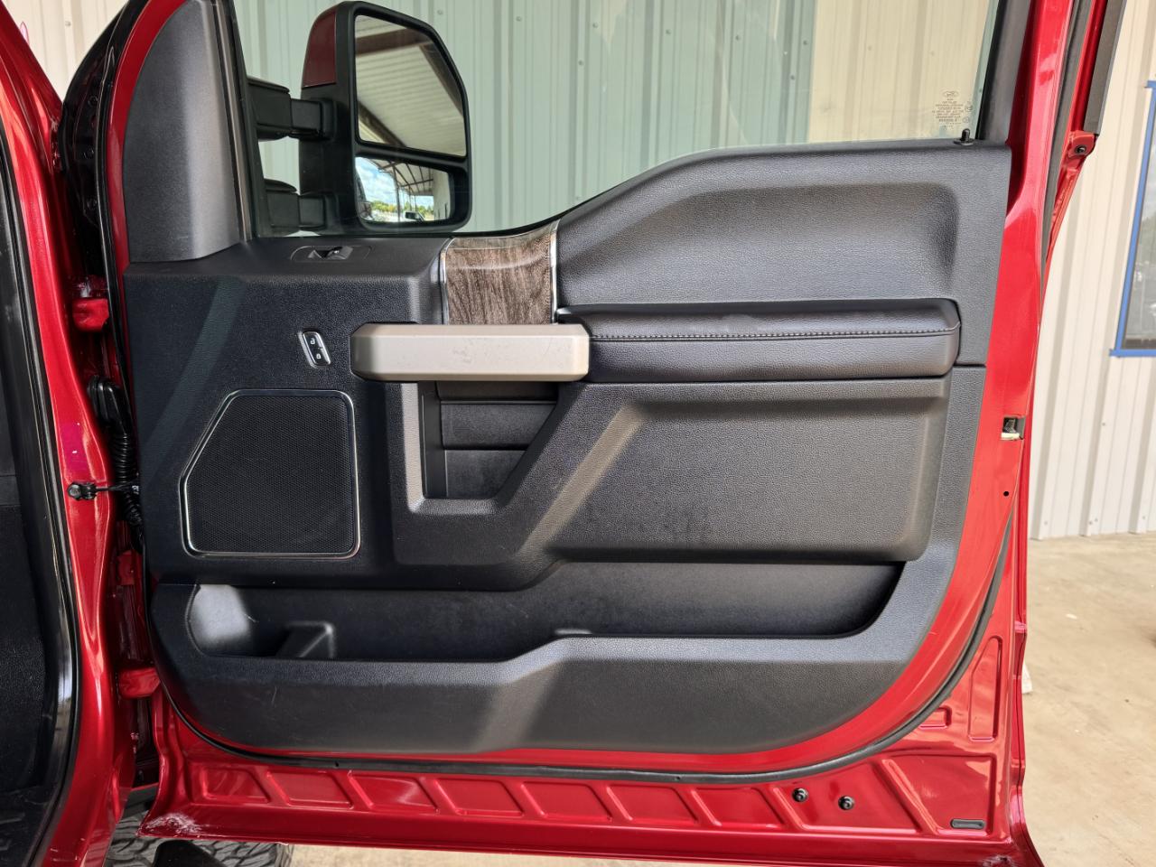 Ford Super Duty F-250 SRW  2017