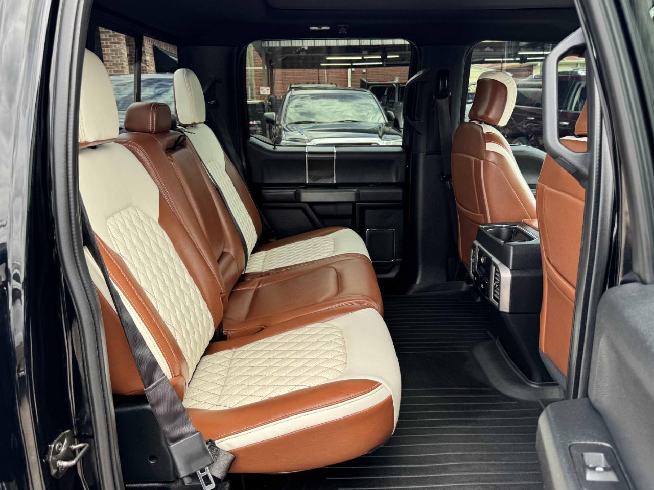 Ford F-150 Platinum SuperCrew 4WD 2018