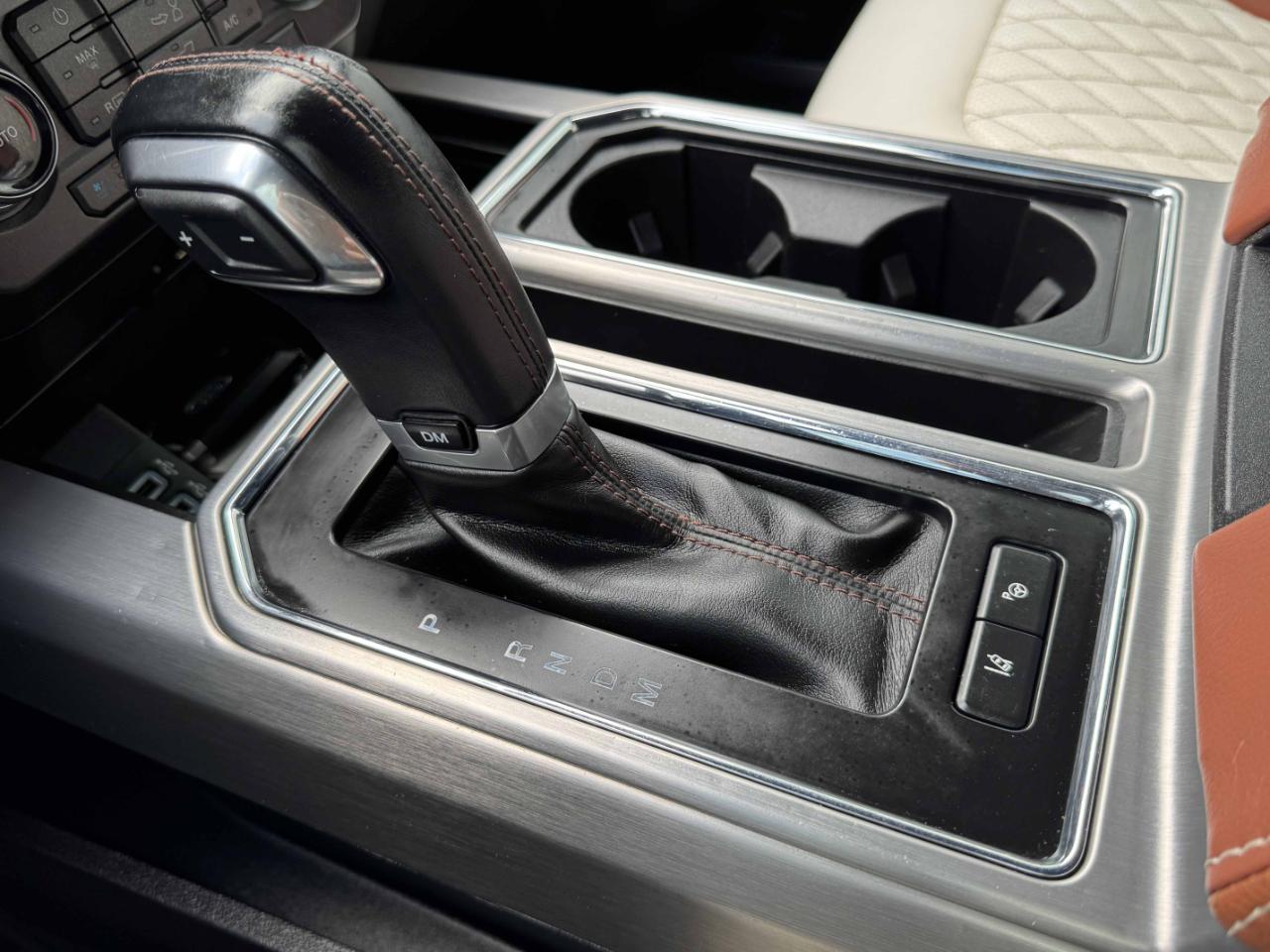 Ford F-150 Platinum SuperCrew 4WD 2018