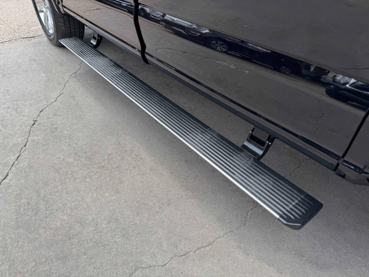 Ford F-150 Platinum SuperCrew 4WD 2018