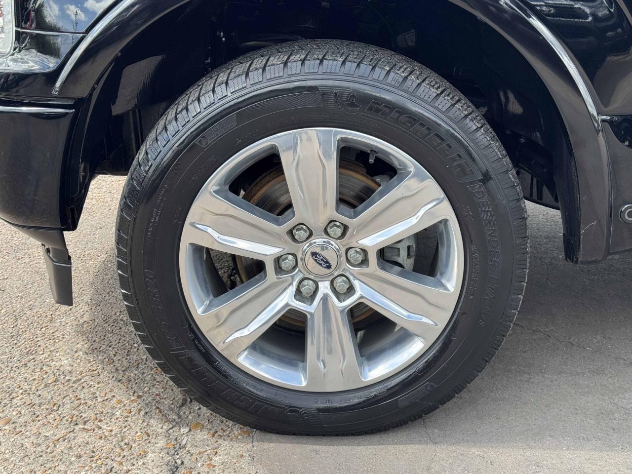 Ford F-150 Platinum SuperCrew 4WD 2018