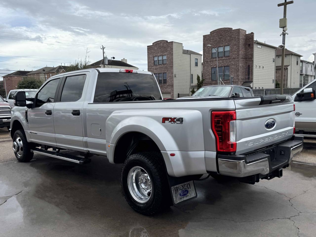 Ford Super Duty F-350 DRW  2019