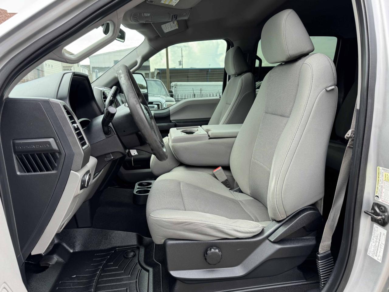 Ford Super Duty F-350 DRW  2019