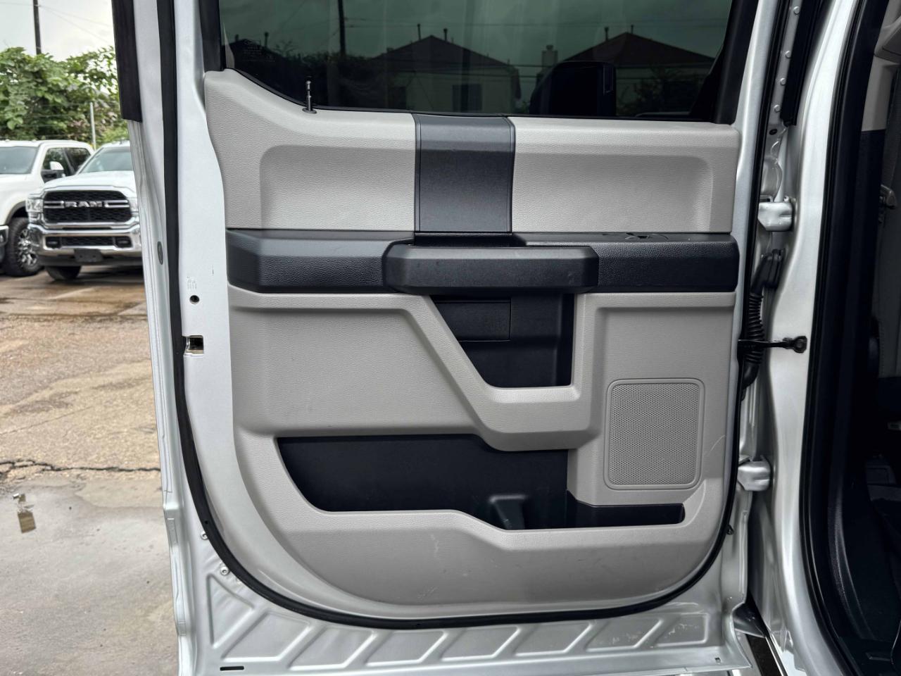 Ford Super Duty F-350 DRW  2019