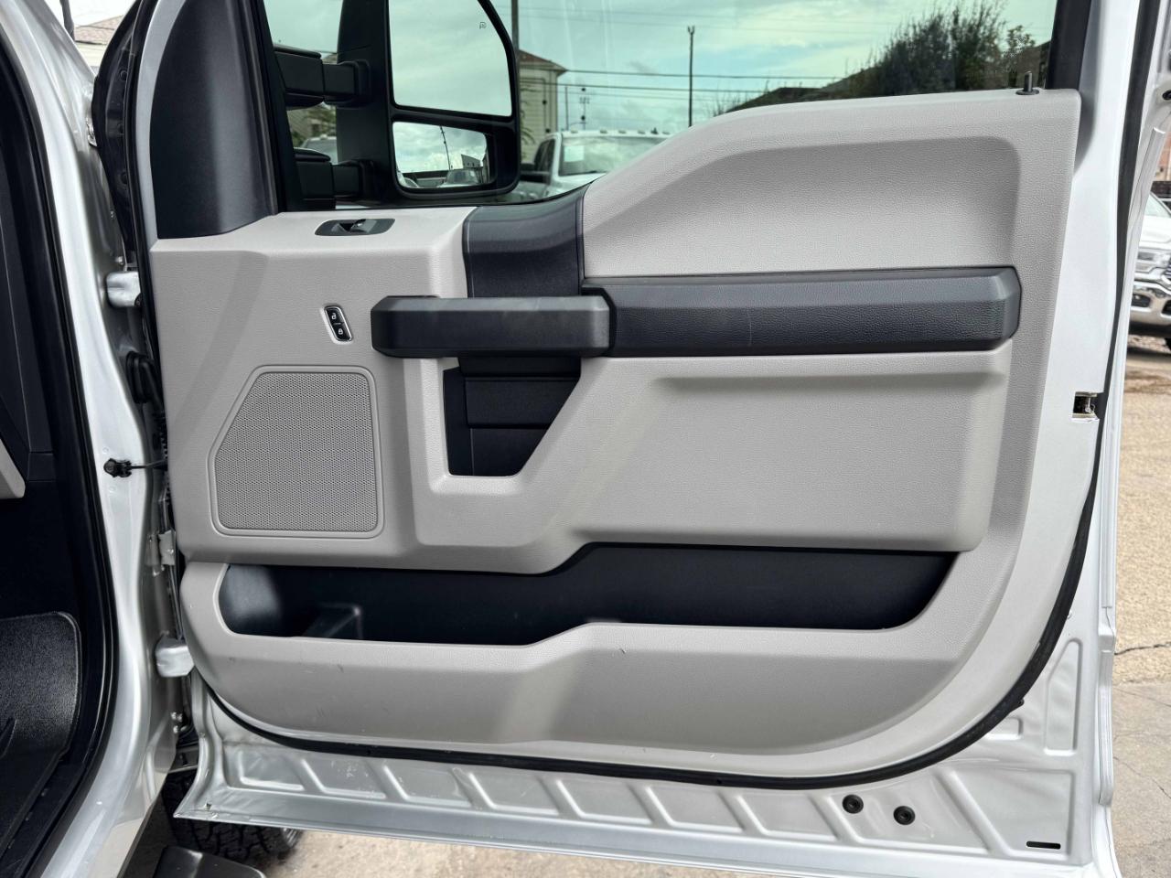 Ford Super Duty F-350 DRW  2019