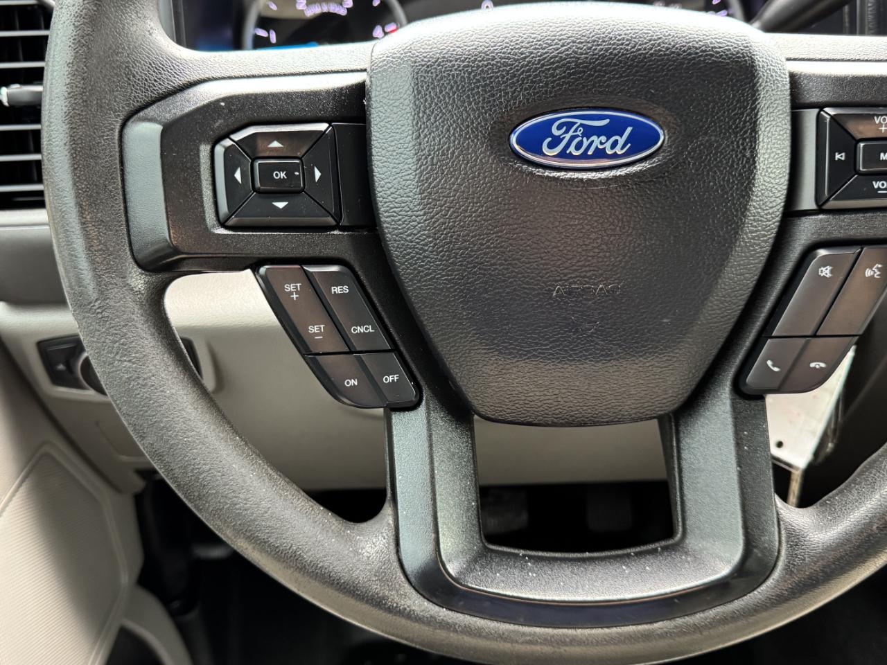 Ford Super Duty F-350 DRW  2019