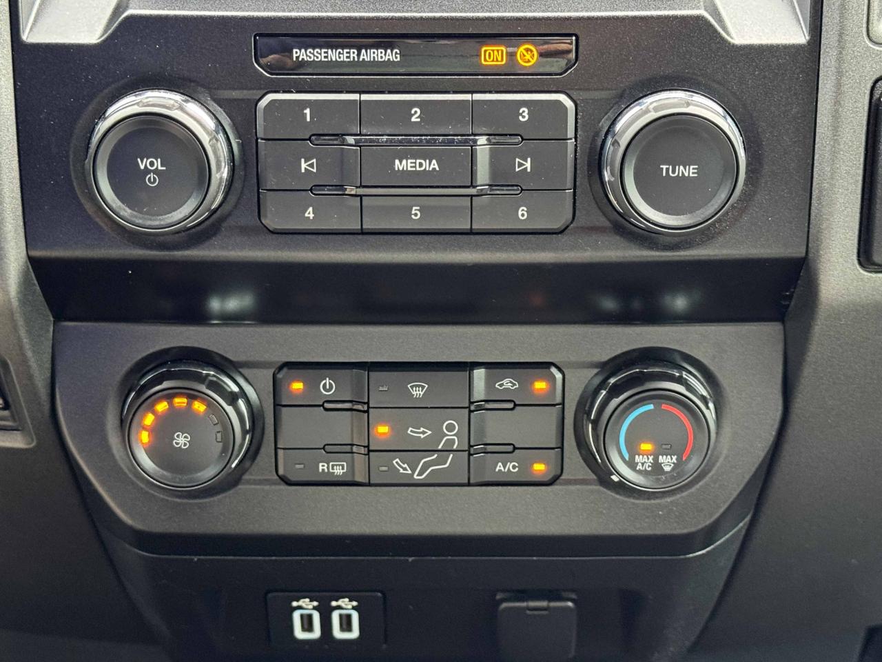 Ford Super Duty F-350 DRW  2019