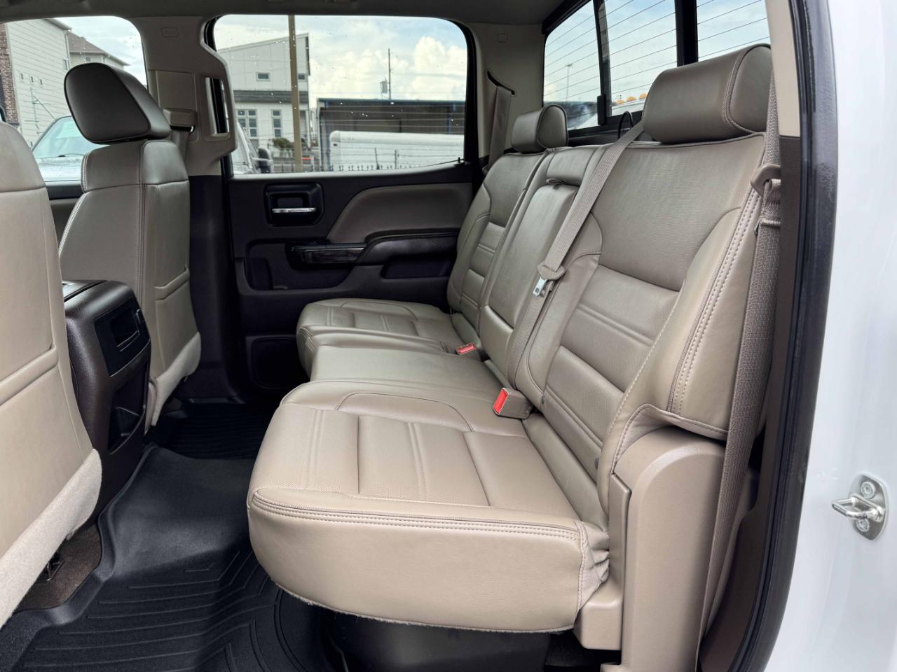 GMC Sierra 2500HD Denali Crew Cab 4WD 2016