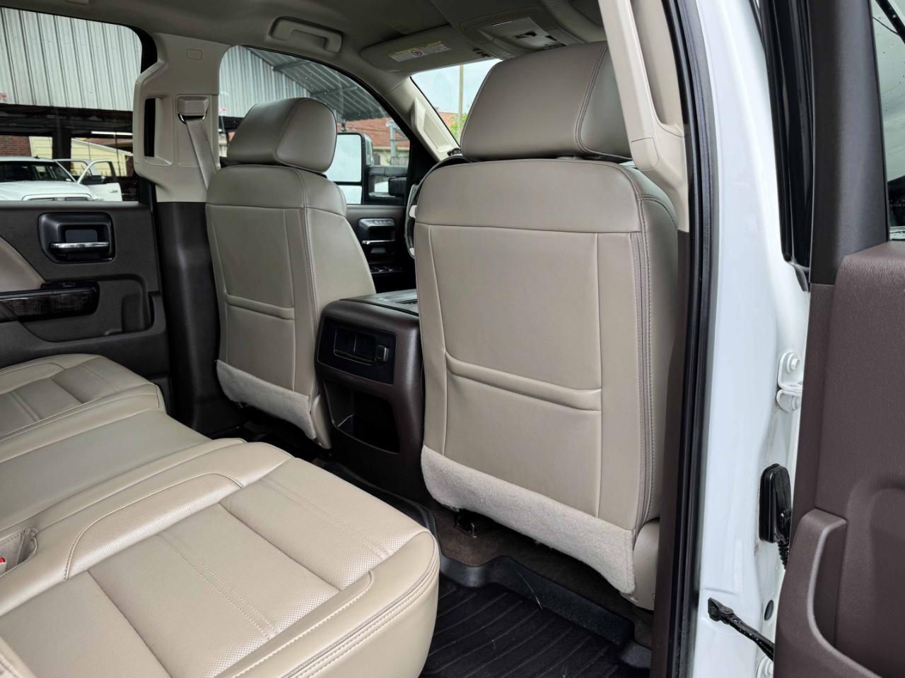 GMC Sierra 2500HD Denali Crew Cab 4WD 2016