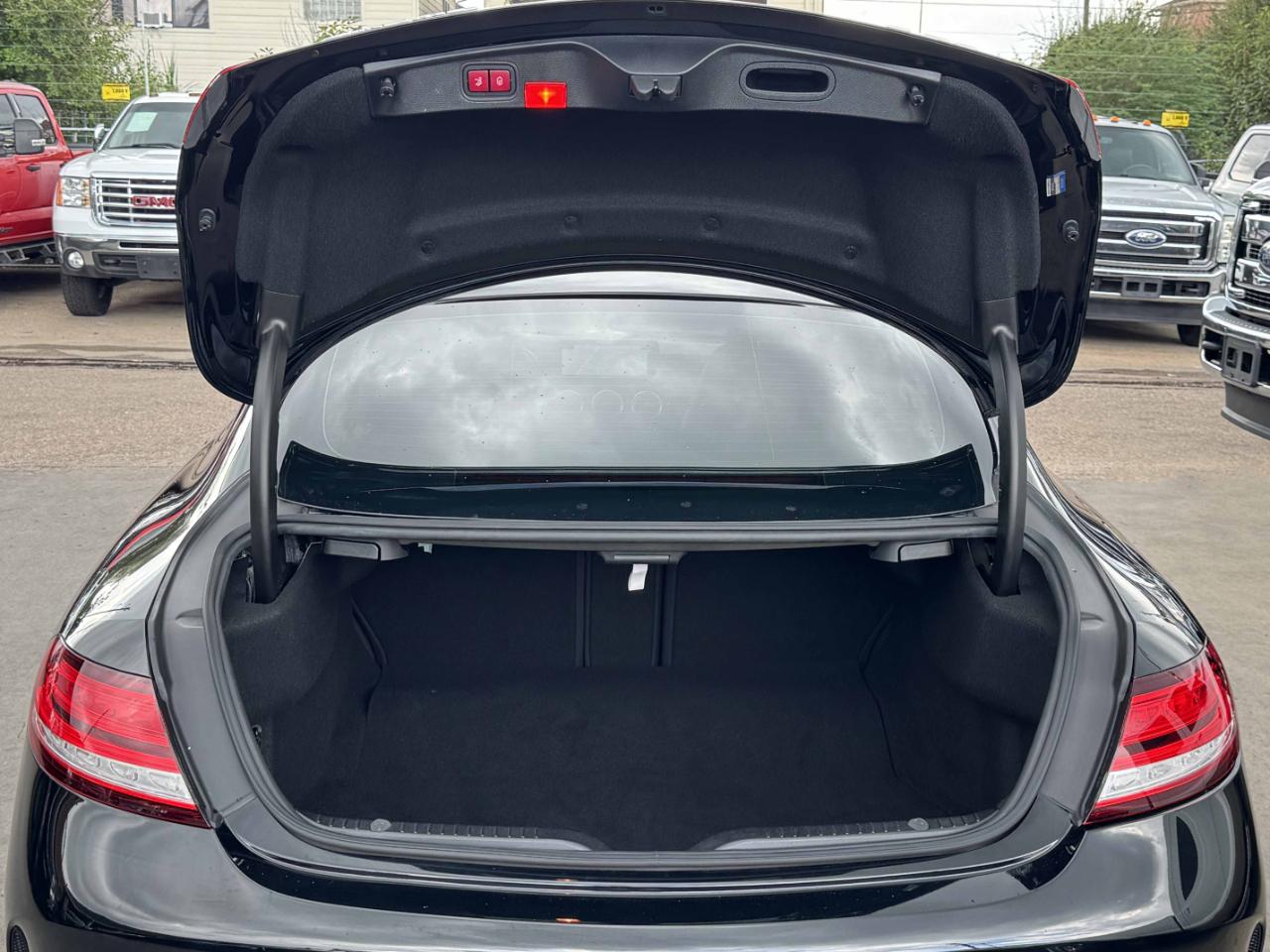 Mercedes-Benz C-Class  2019