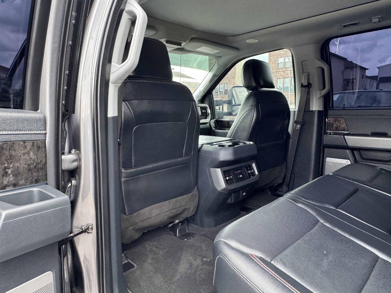 Ford Super Duty F-350 SRW  2023
