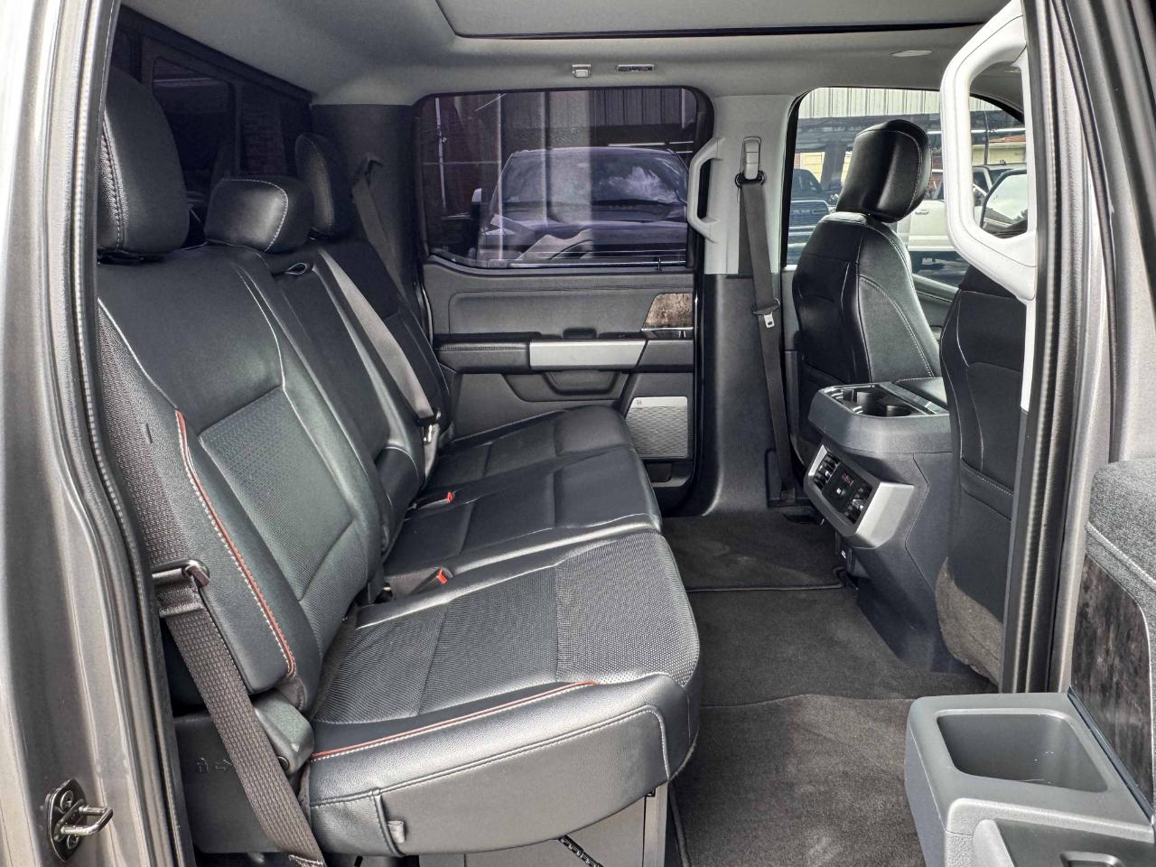 Ford Super Duty F-350 SRW  2023