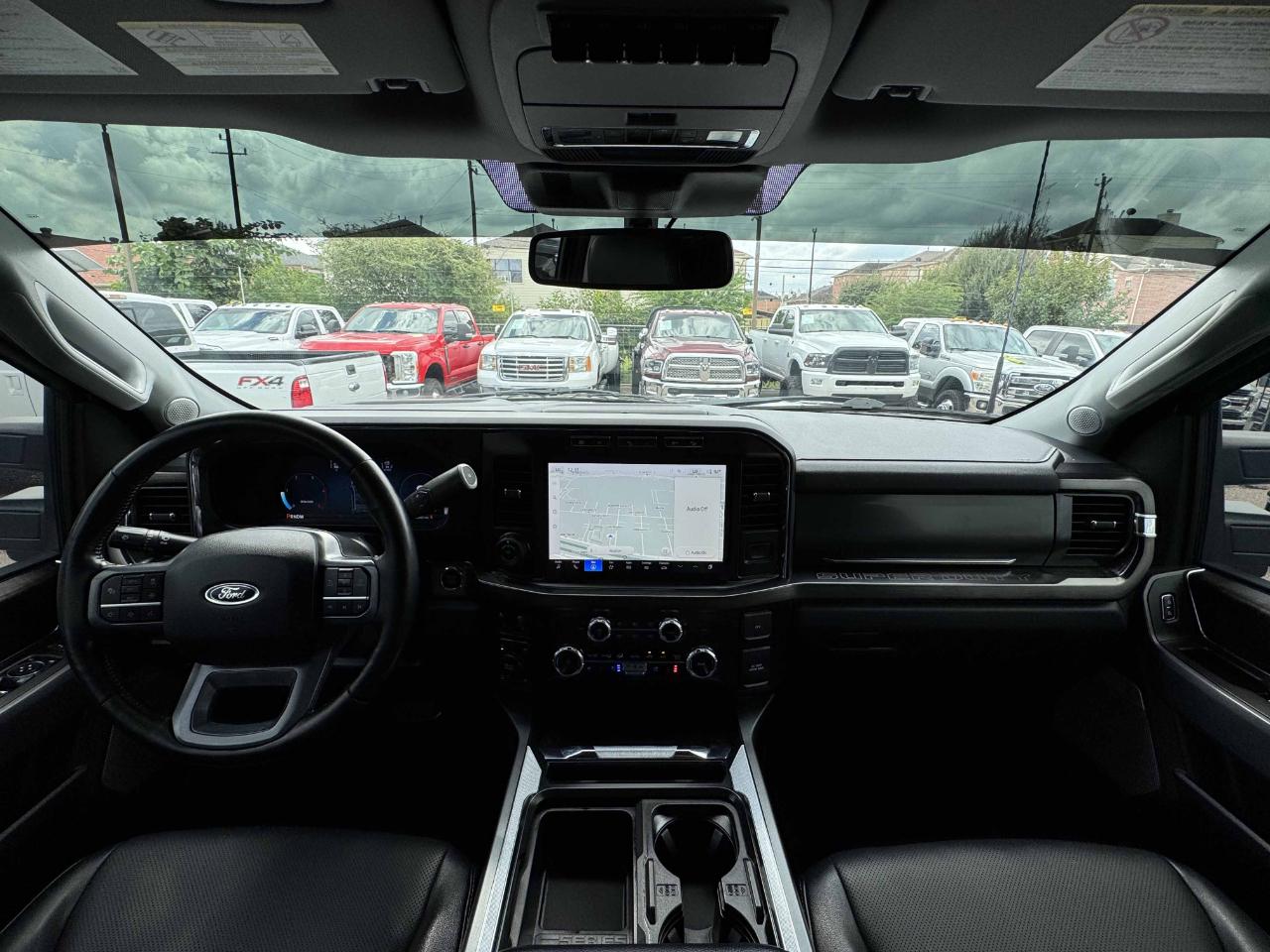 Ford Super Duty F-350 SRW  2023