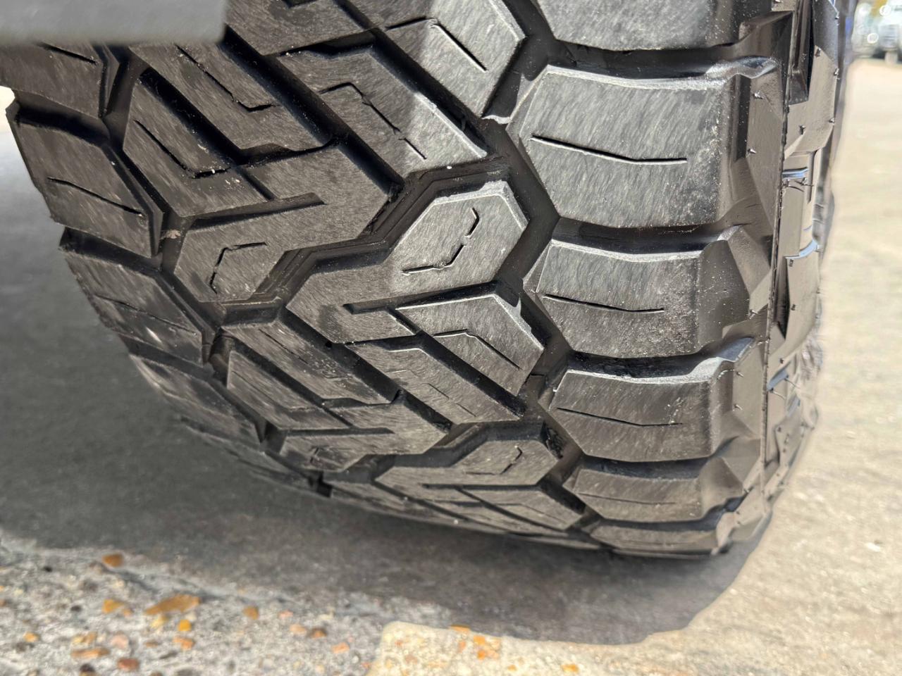 Ford Super Duty F-350 SRW  2023