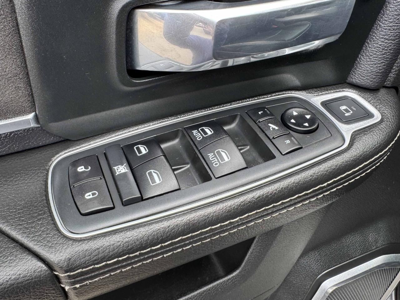 RAM 2500 Laramie Crew Cab 4WD 2020