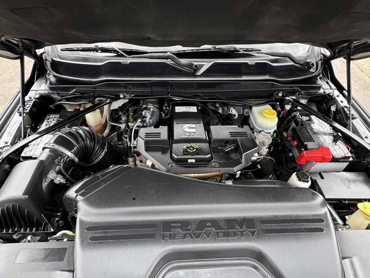 RAM 2500 Laramie Crew Cab 4WD 2020