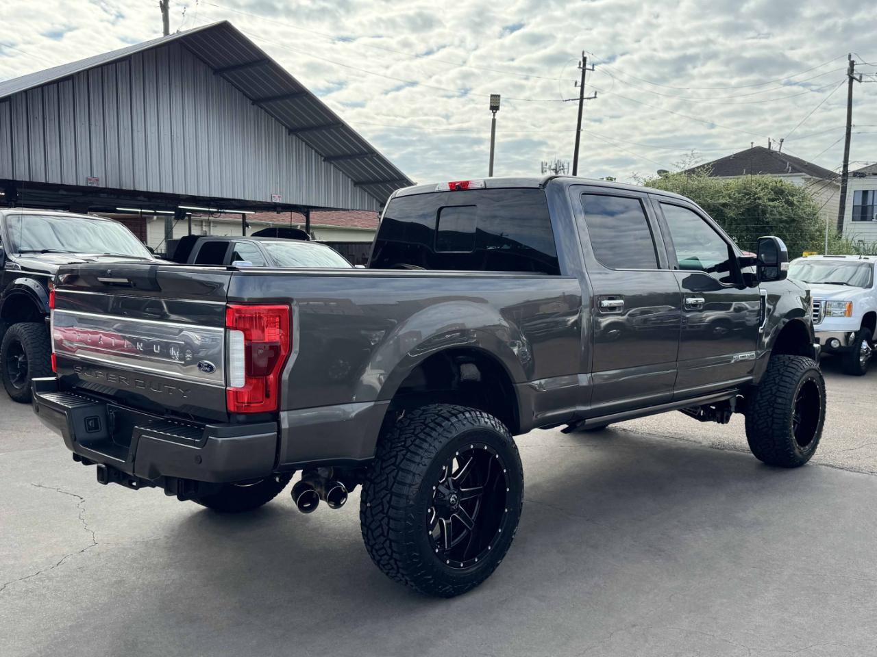Ford Super Duty F-250 SRW  2017