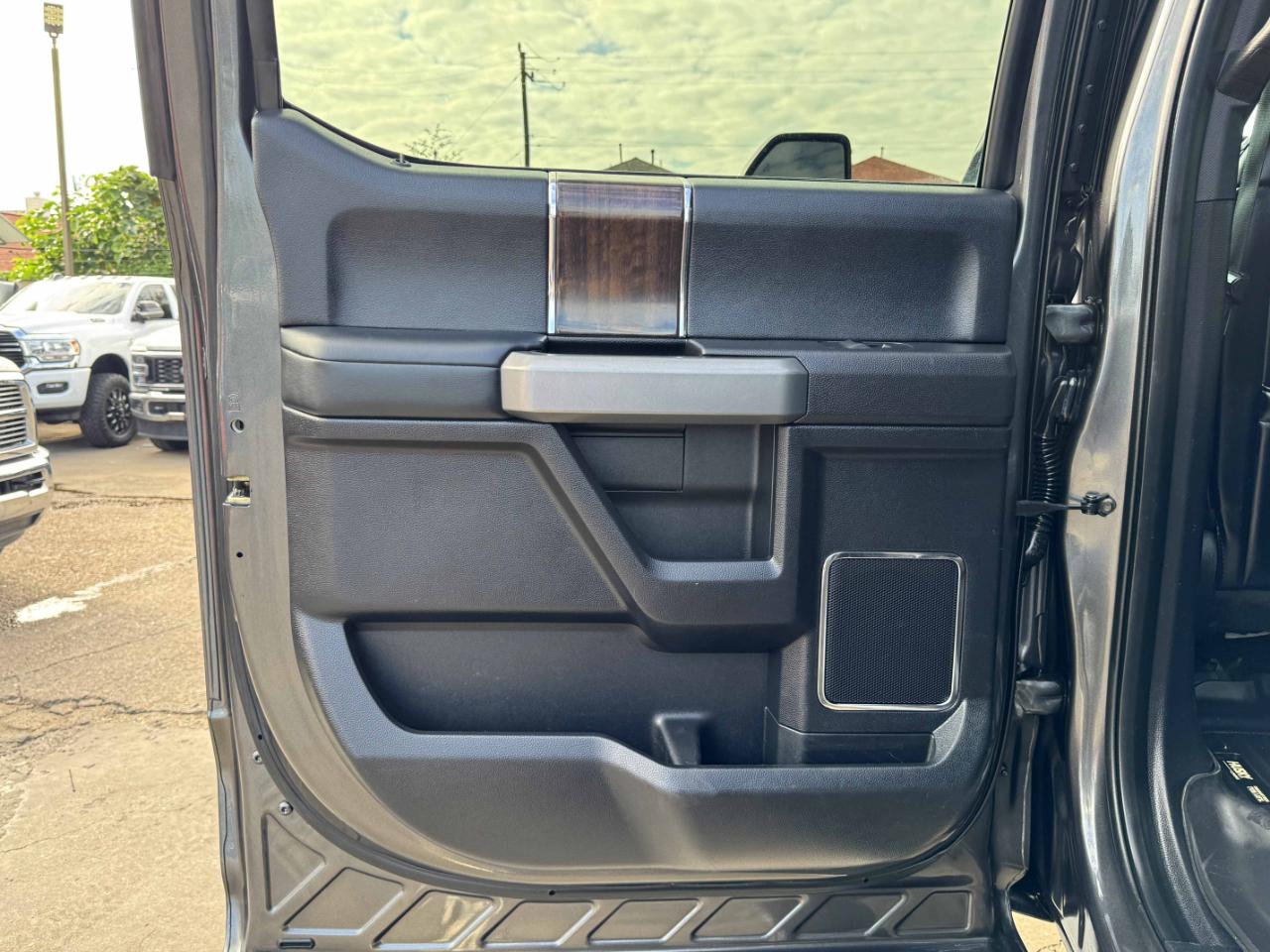 Ford Super Duty F-250 SRW  2017