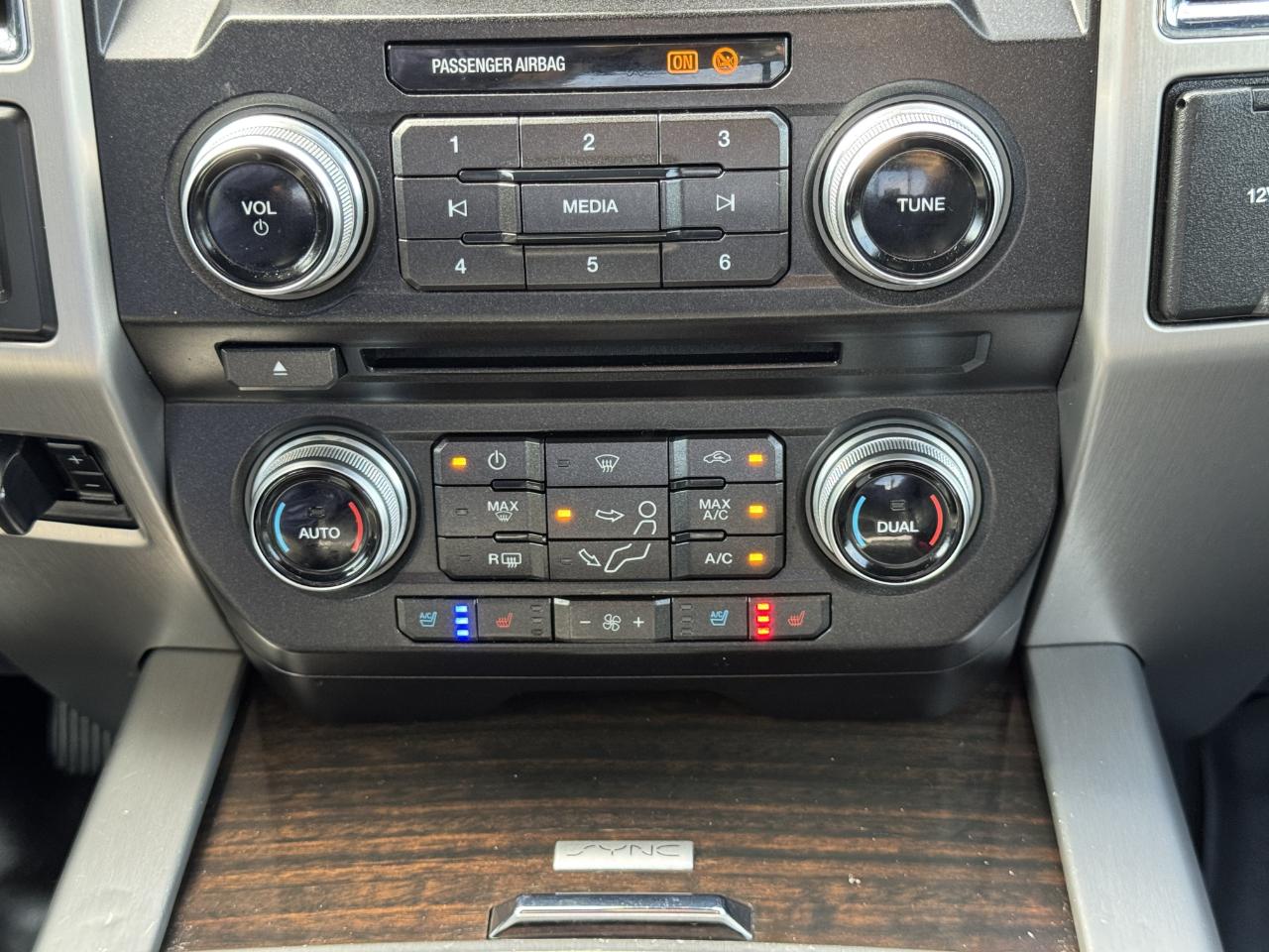 Ford Super Duty F-250 SRW  2017