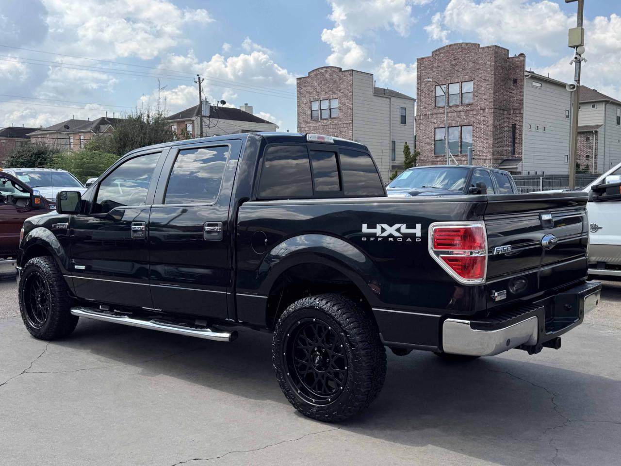 Ford F-150 XLT SuperCrew 4WD 2014
