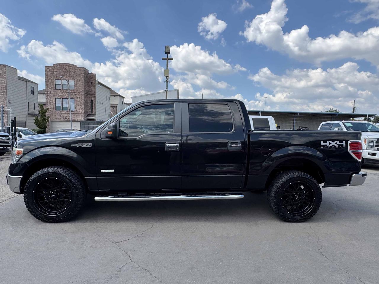 Ford F-150 XLT SuperCrew 4WD 2014