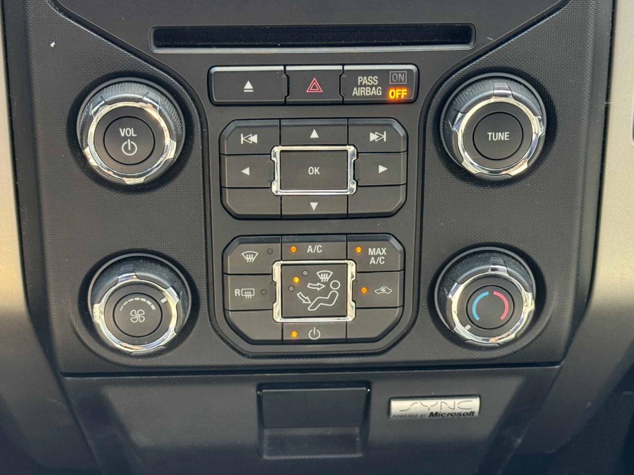 Ford F-150 XLT SuperCrew 4WD 2014