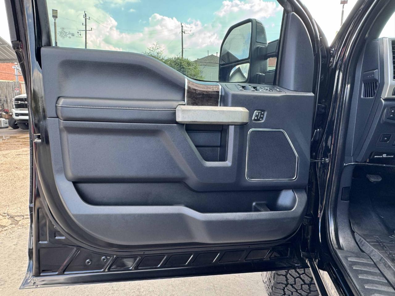 Ford Super Duty F-250 SRW  2022