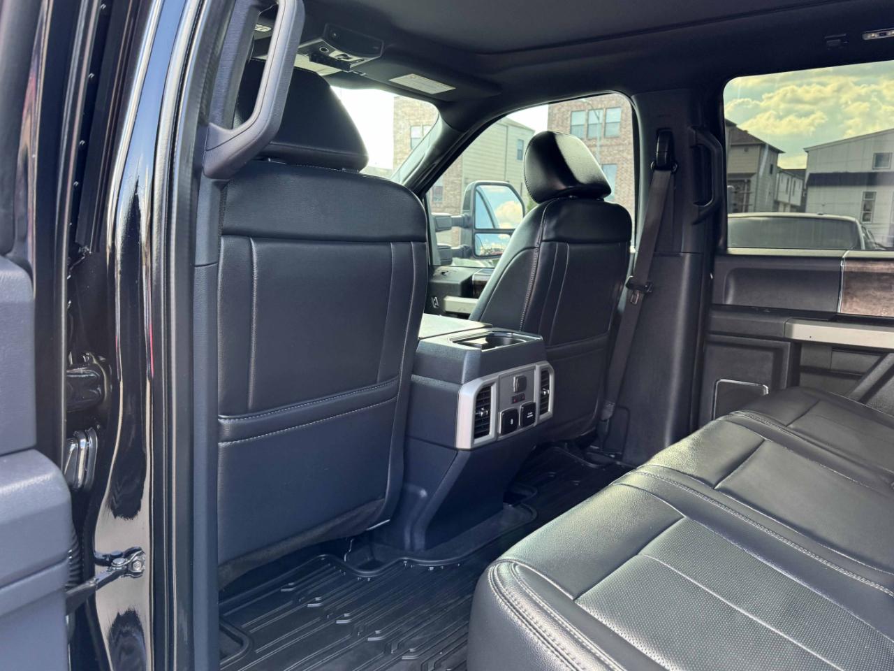 Ford Super Duty F-250 SRW  2022