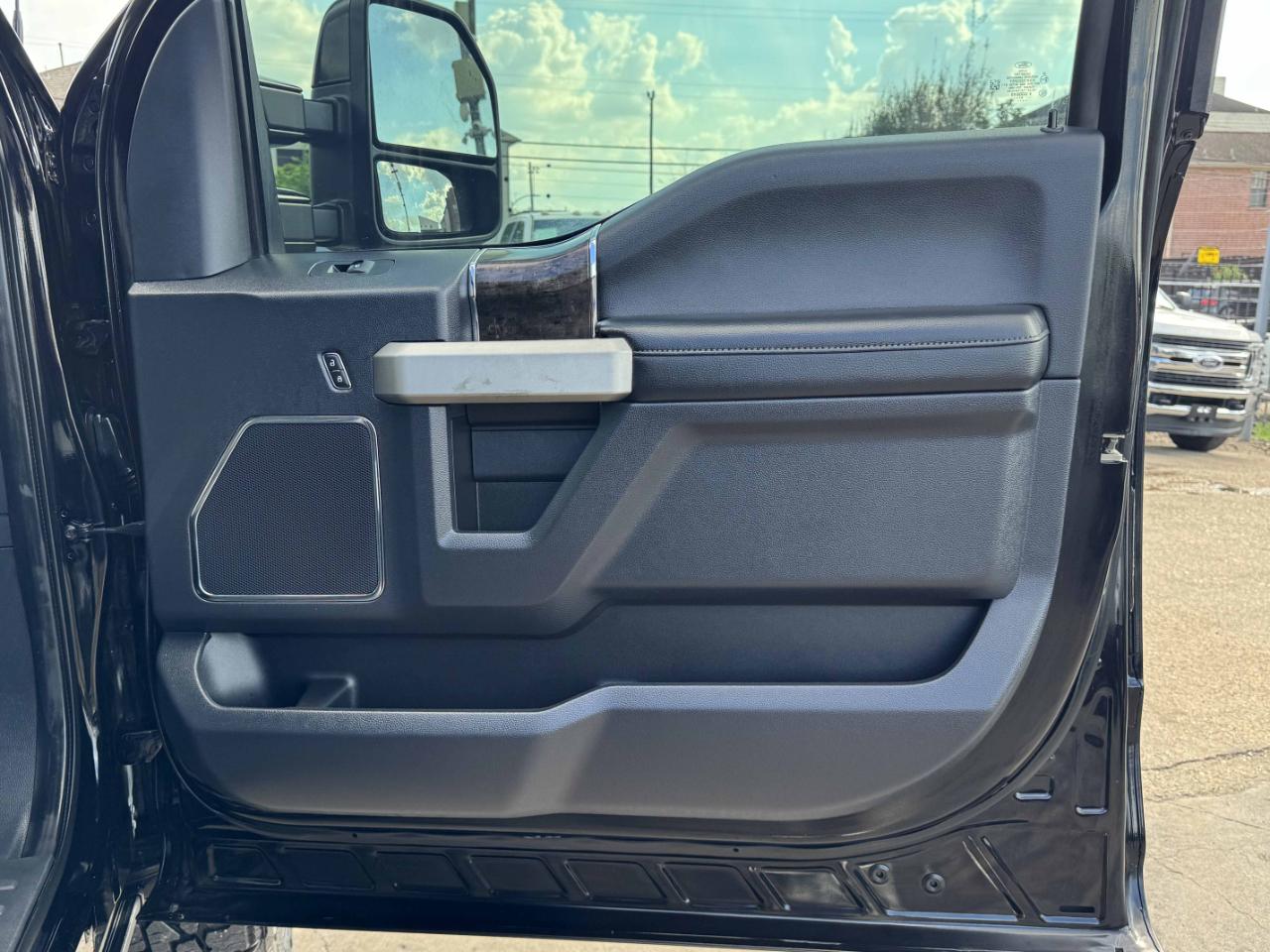 Ford Super Duty F-250 SRW  2022