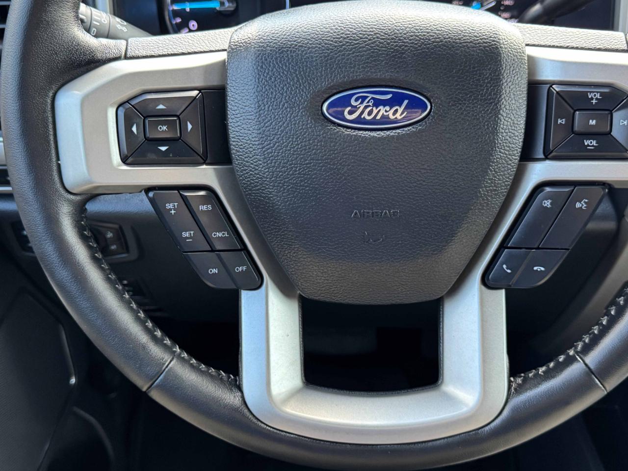 Ford Super Duty F-250 SRW  2022