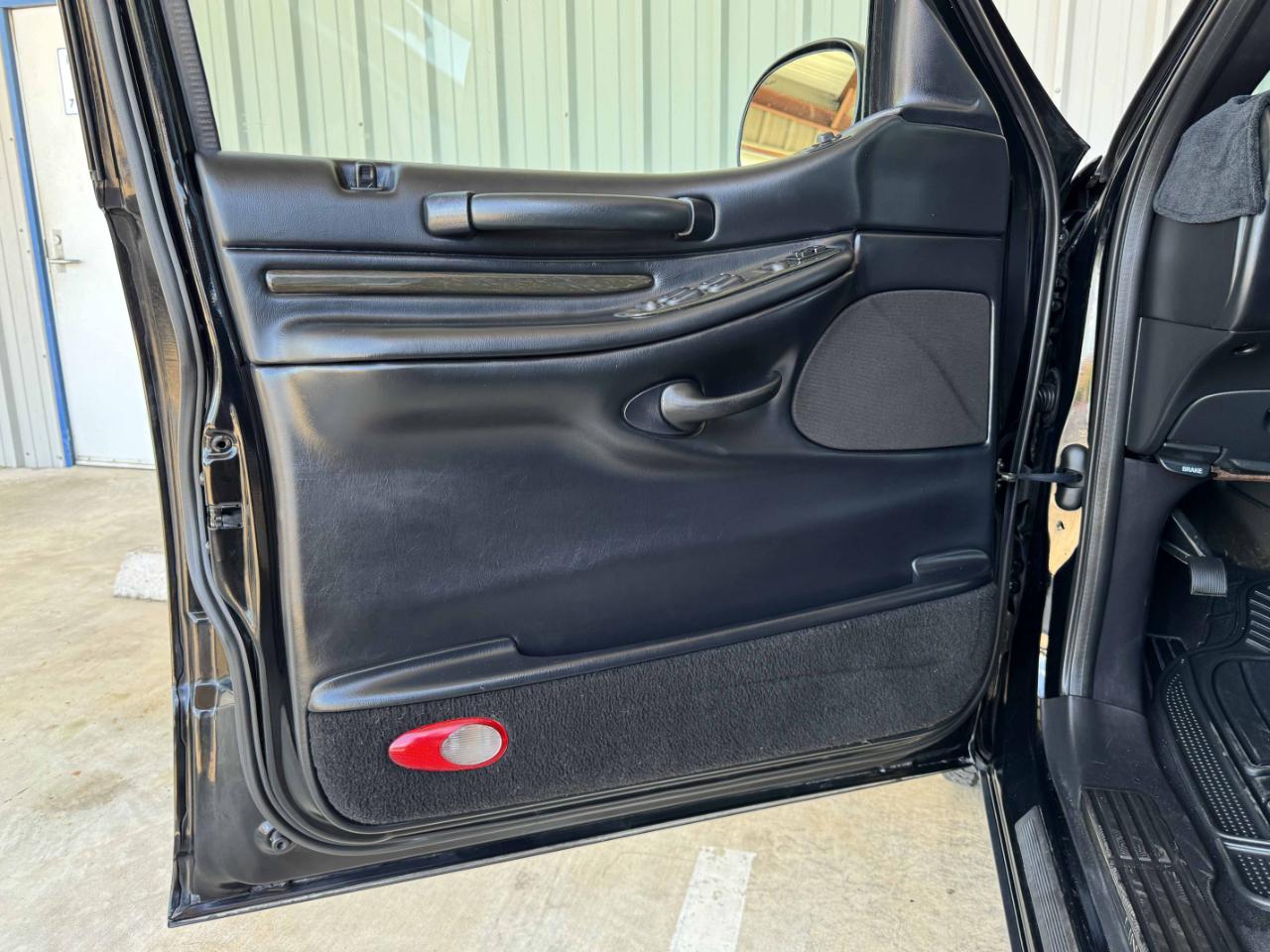 Lincoln Blackwood 2WD 2002