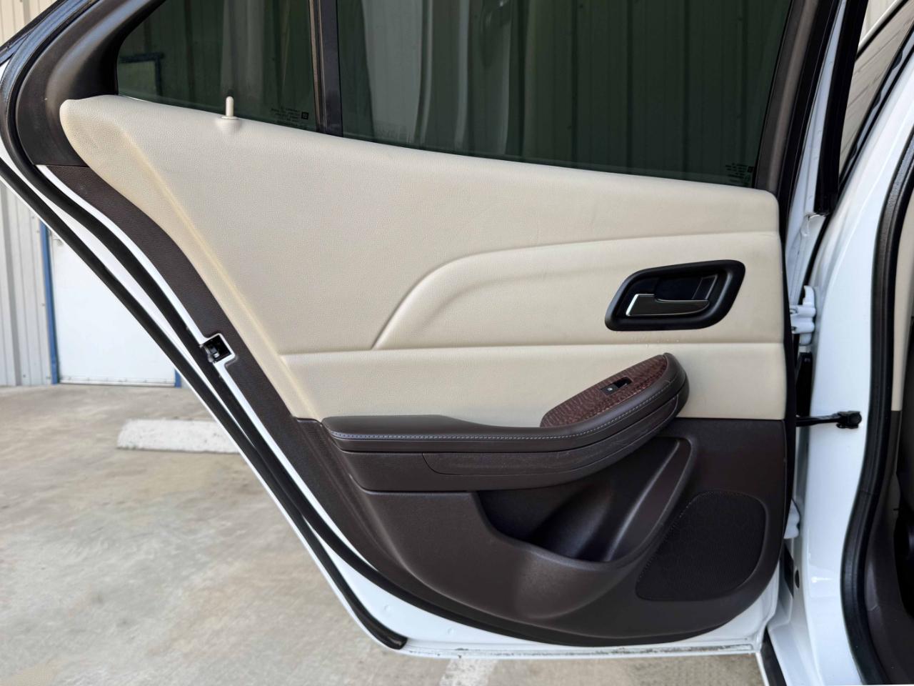 Chevrolet Malibu  2013