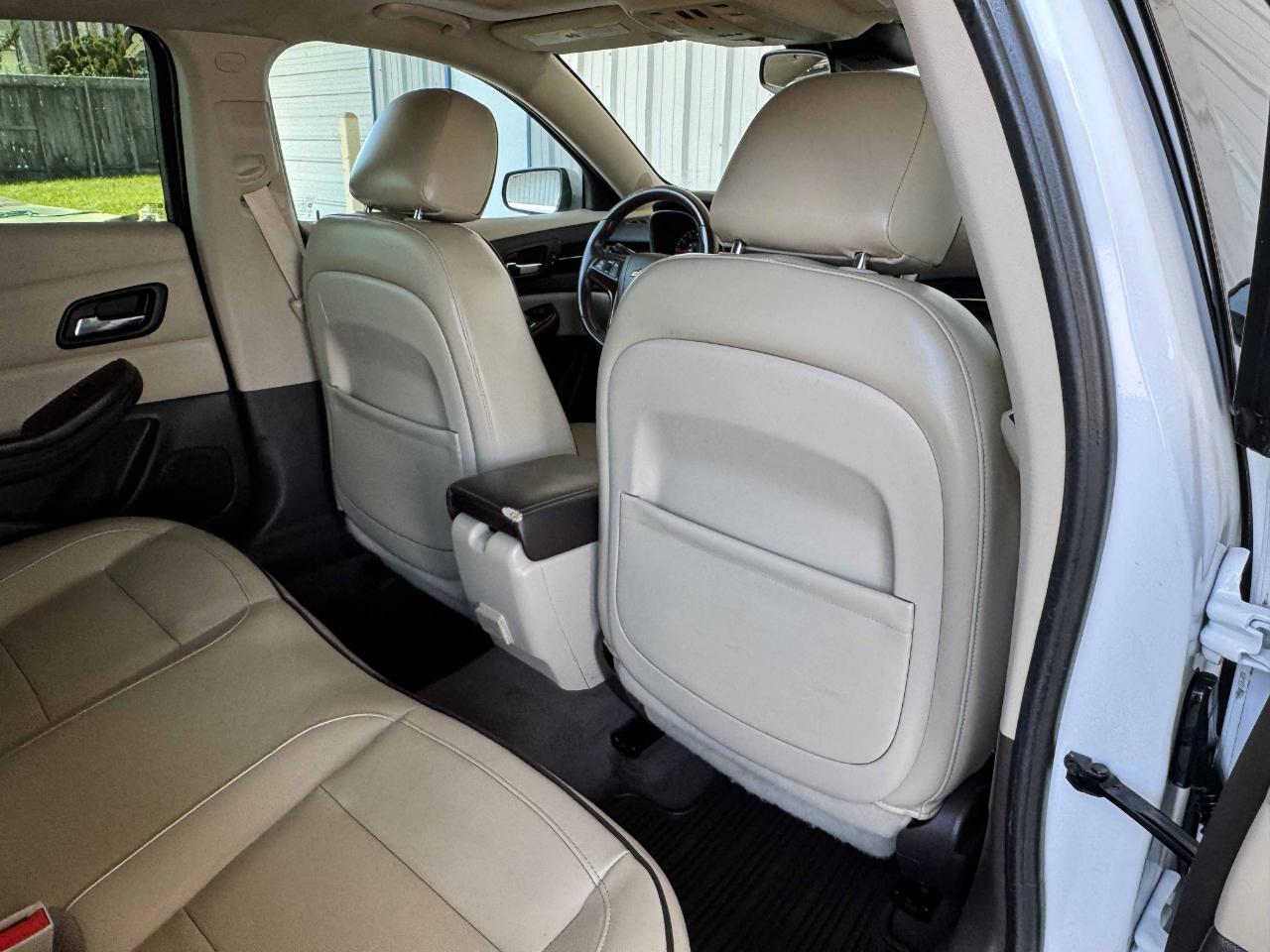 Chevrolet Malibu  2013