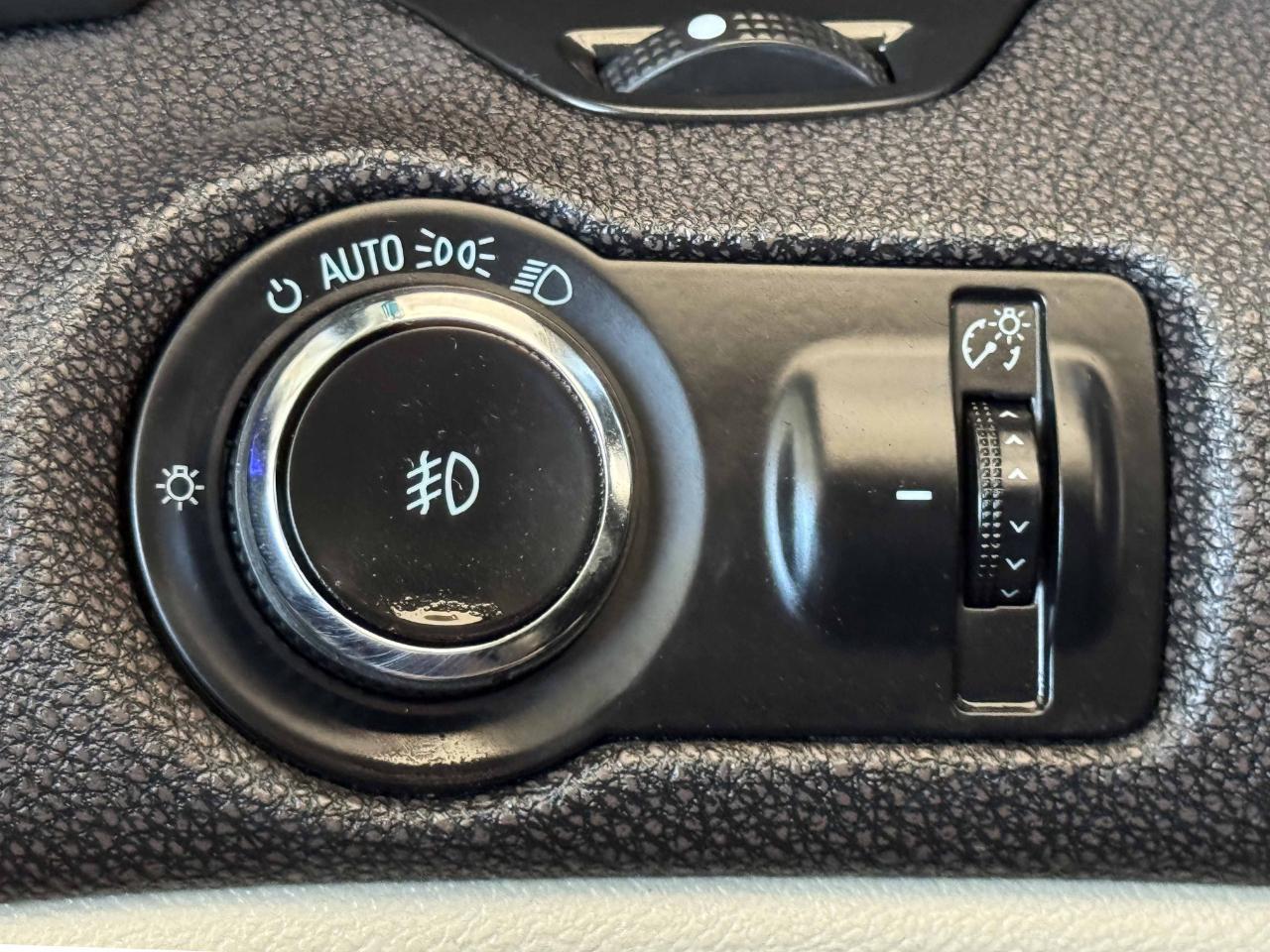 Chevrolet Malibu  2013