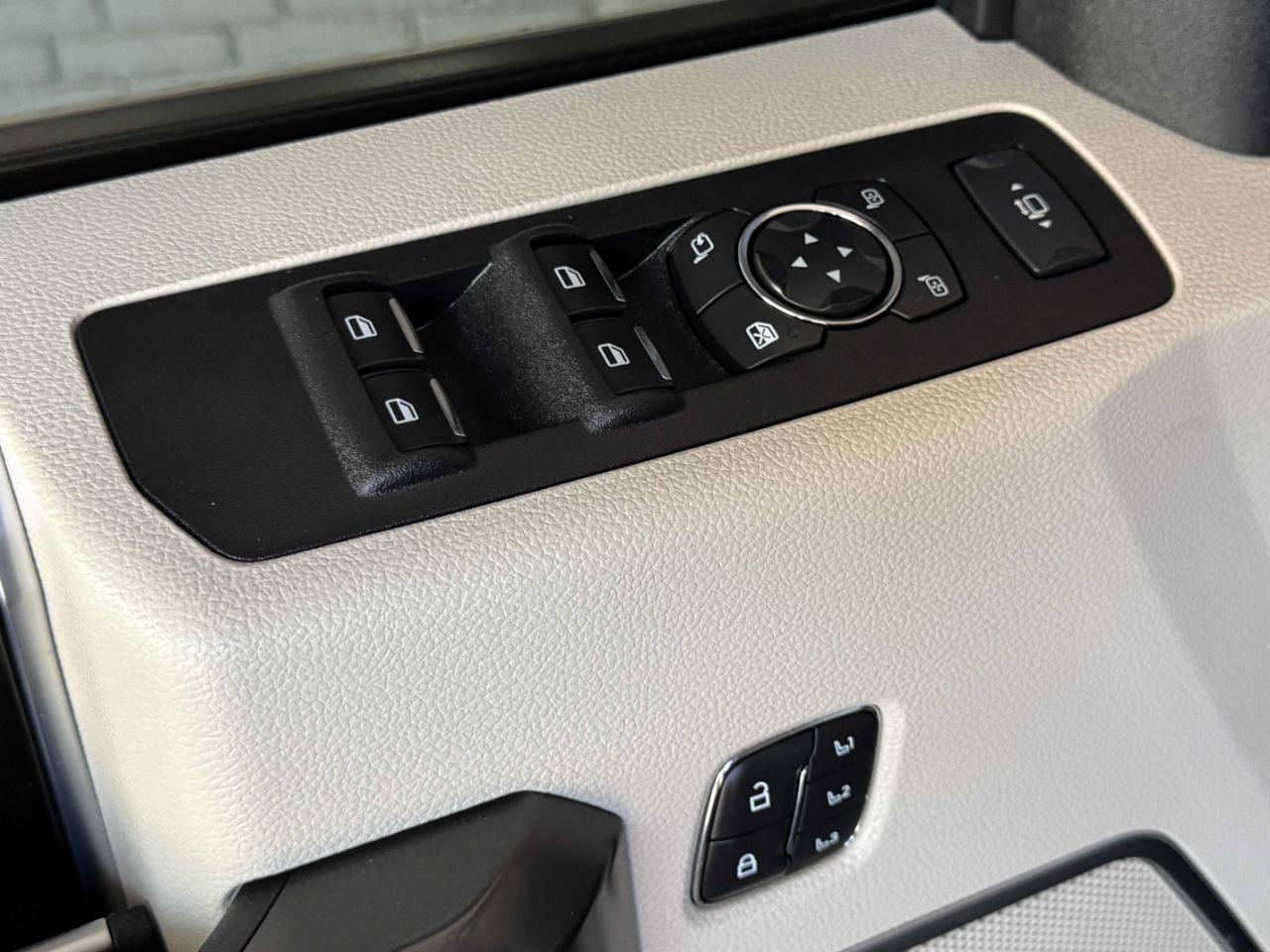 Ford Super Duty F-250 SRW  2021