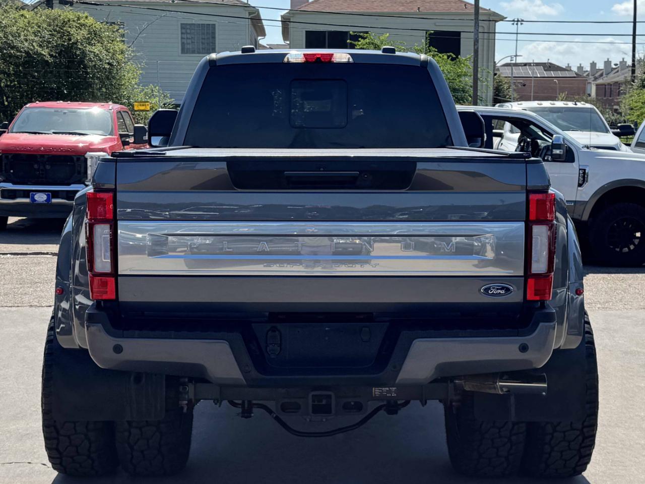 Ford Super Duty F-350 DRW  2022