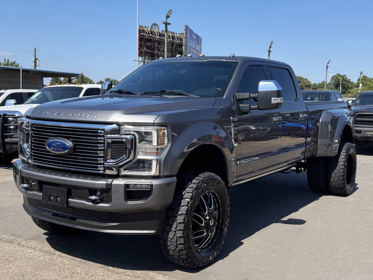 Ford Super Duty F-350 DRW  2022