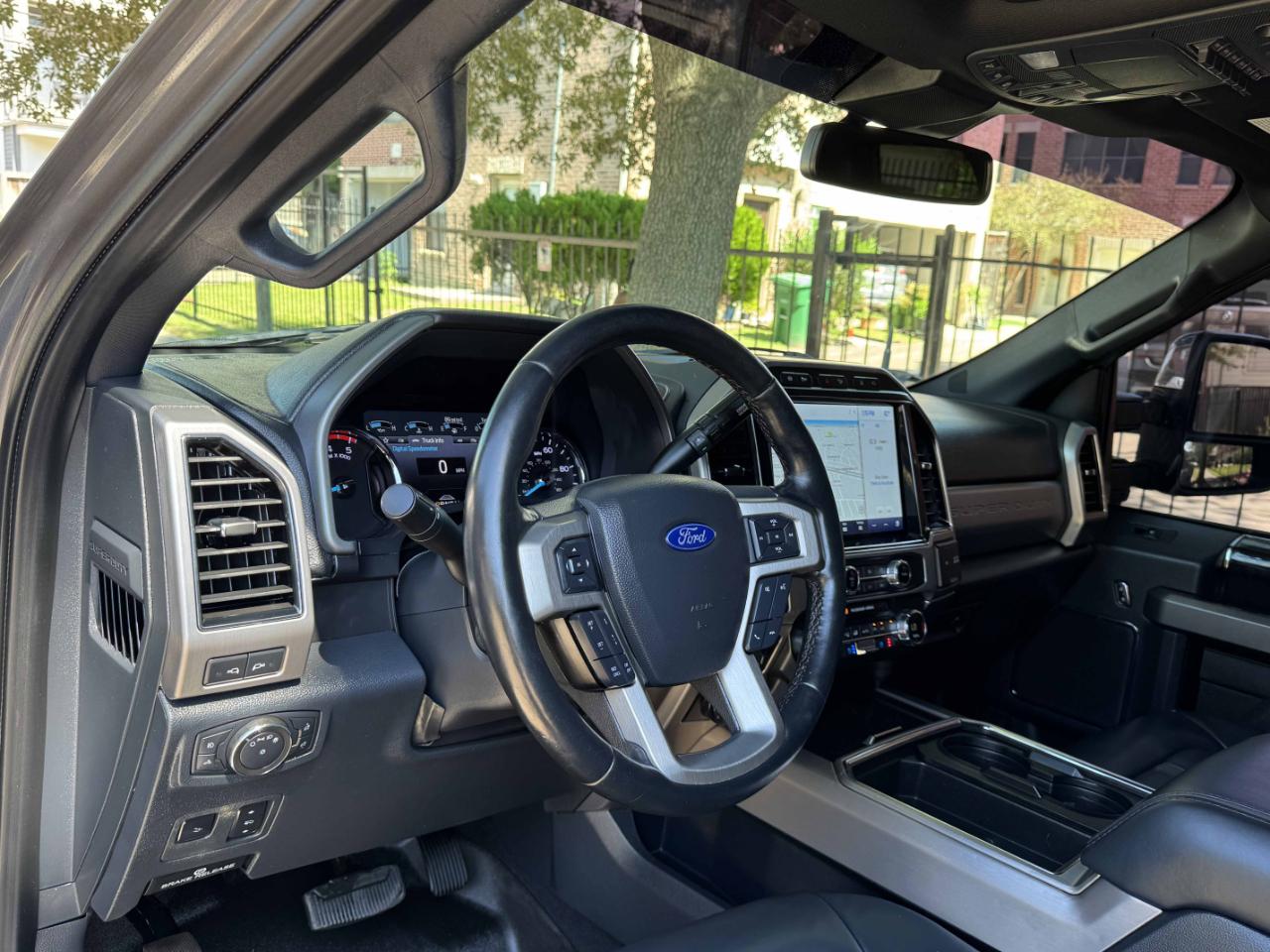 Ford Super Duty F-350 DRW  2022