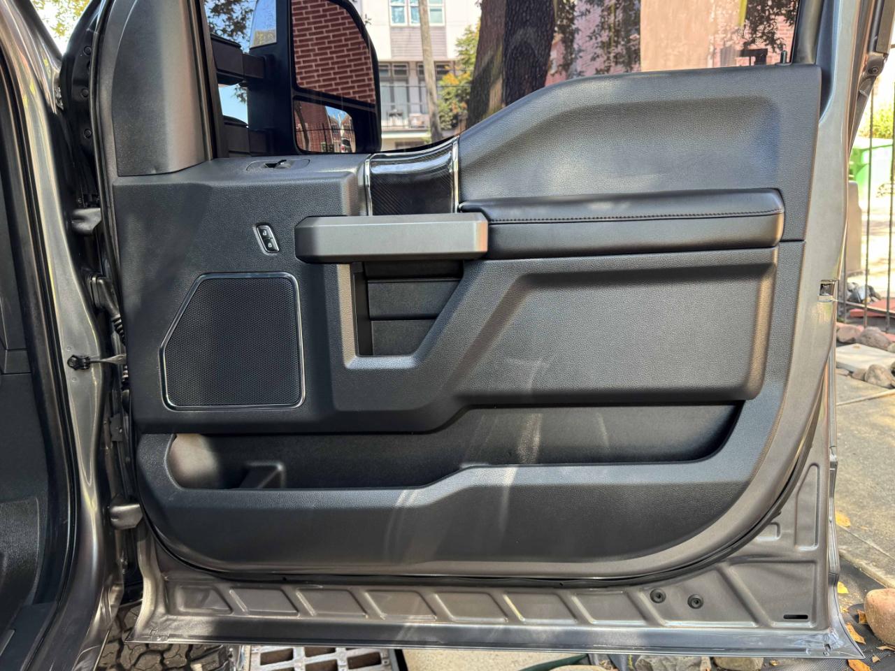 Ford Super Duty F-350 DRW  2022