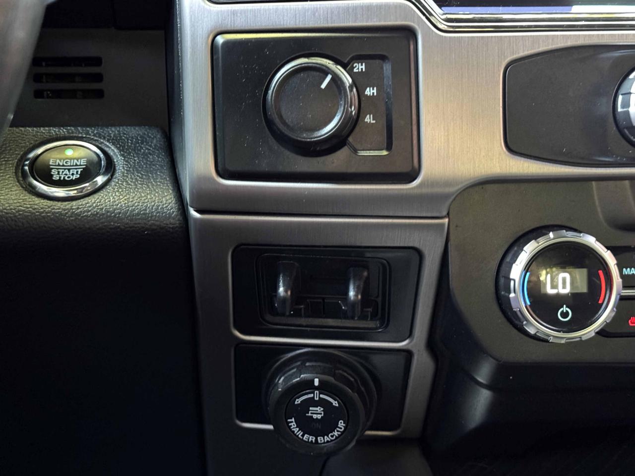 Ford Super Duty F-350 DRW  2022