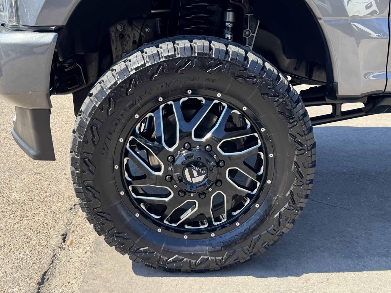 Ford Super Duty F-350 DRW  2022